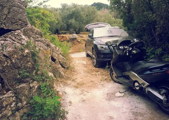 Perivoli * Chorefton