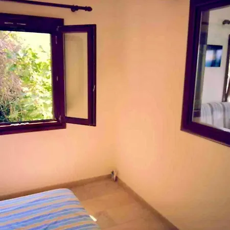 Perivoli בית נופש *